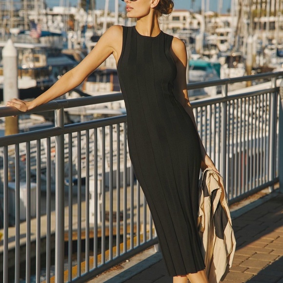 Electric & Rose Dresses & Skirts - Electric & Rose Dena Midi Dress